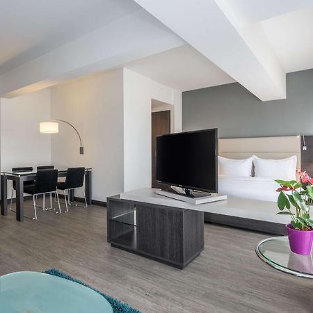 Nh Bogota Urban 26 Royal Otel Dış mekan fotoğraf