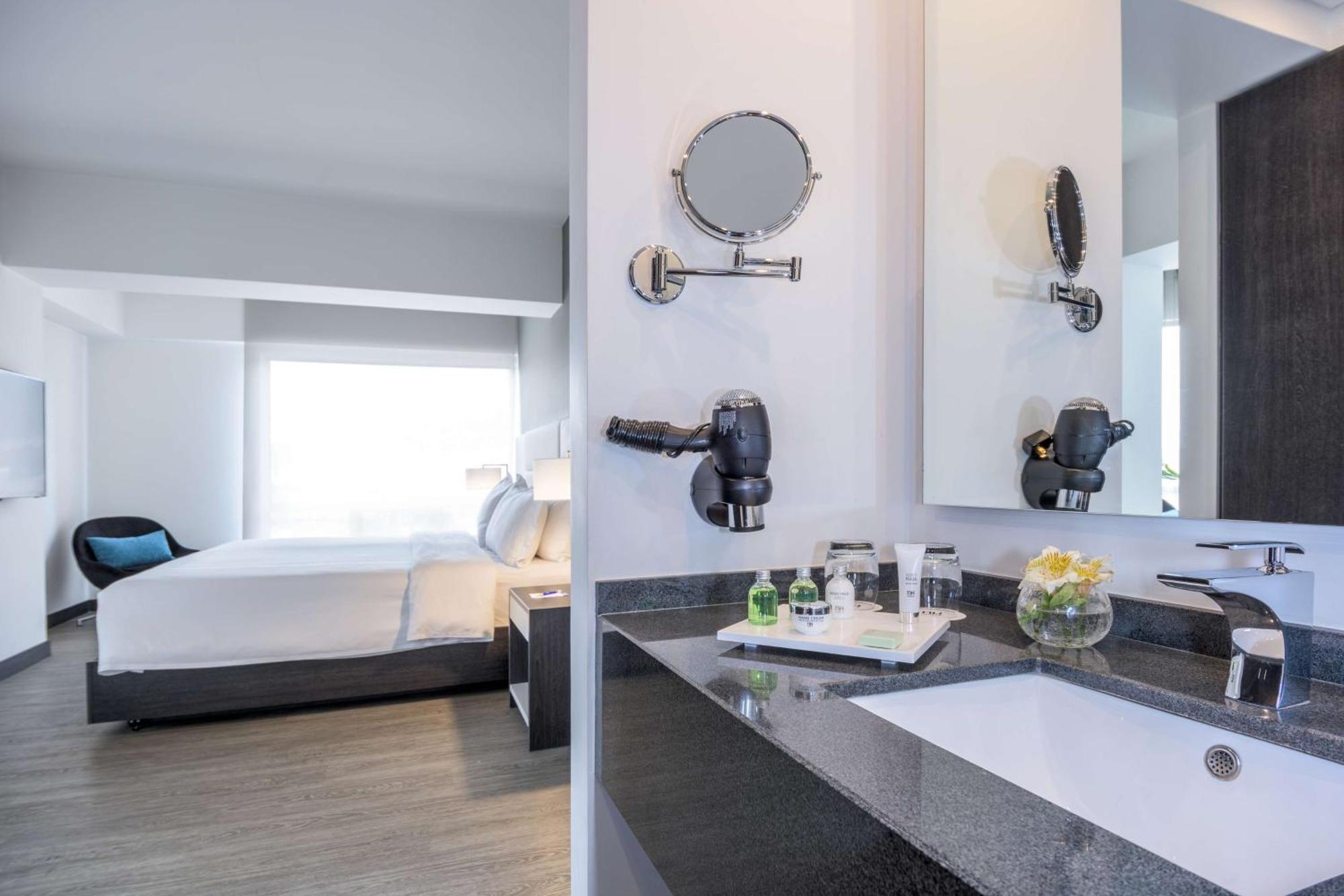 Nh Bogota Urban 26 Royal Otel Dış mekan fotoğraf