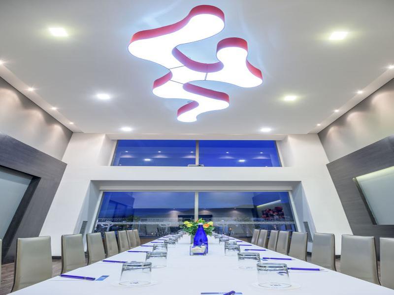 Nh Bogota Urban 26 Royal Otel Dış mekan fotoğraf