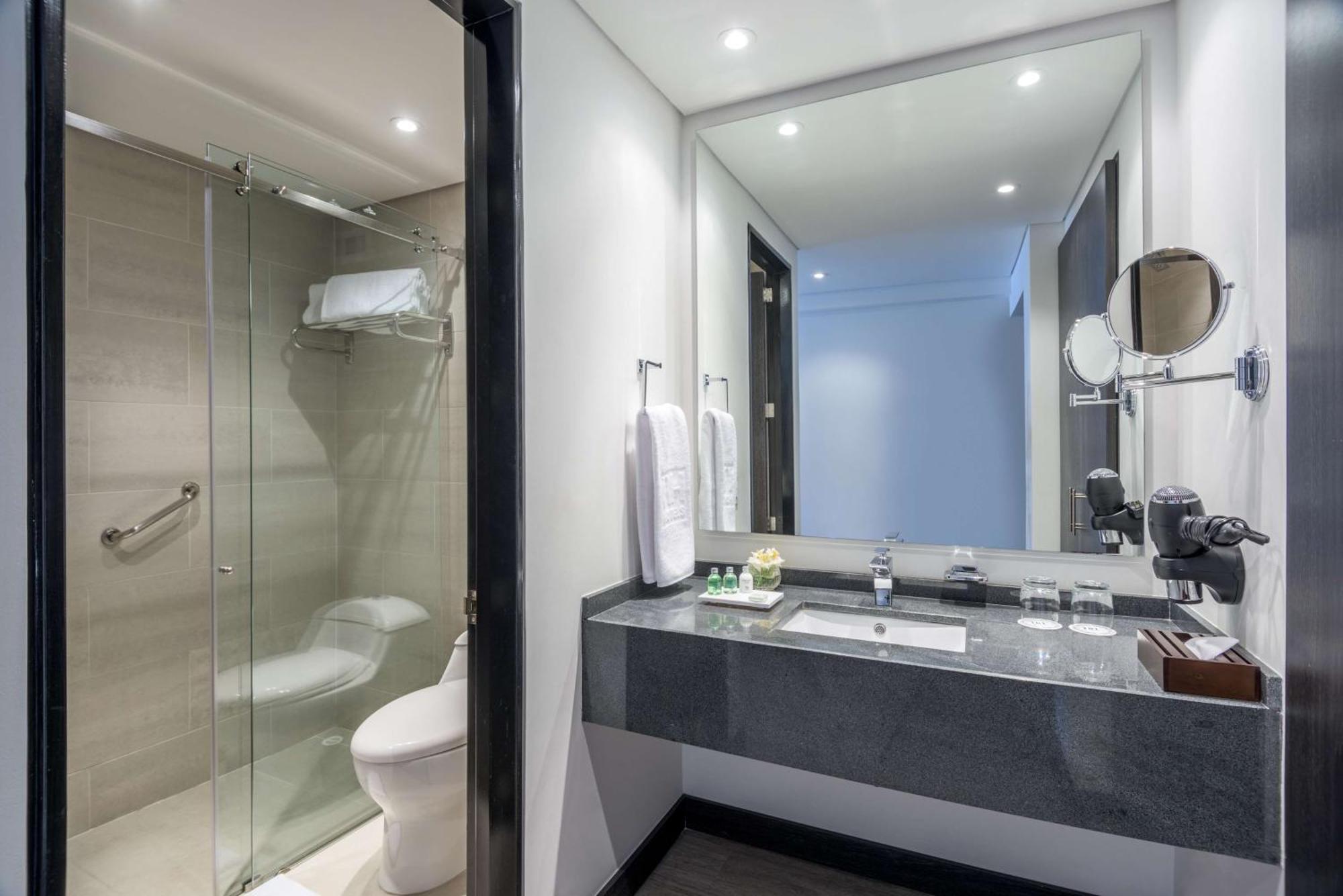Nh Bogota Urban 26 Royal Otel Dış mekan fotoğraf