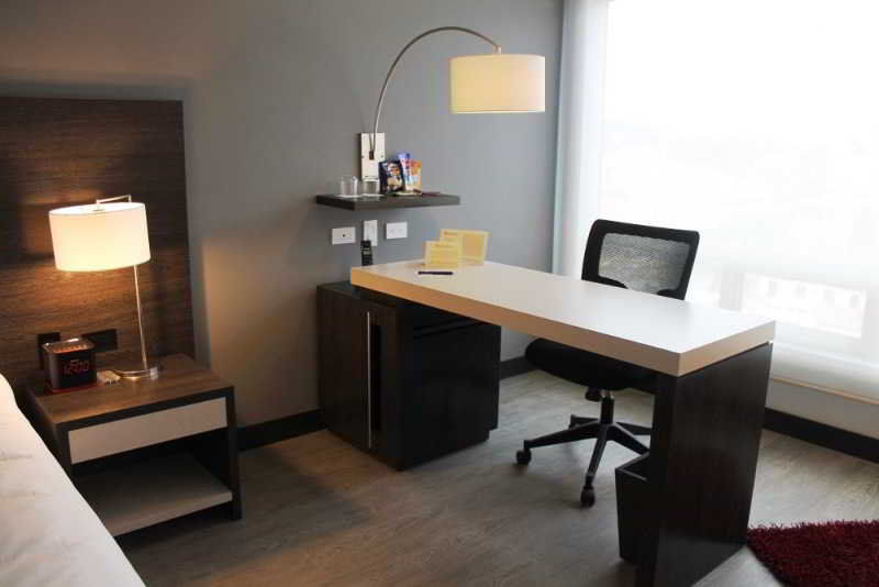 Nh Bogota Urban 26 Royal Otel Dış mekan fotoğraf