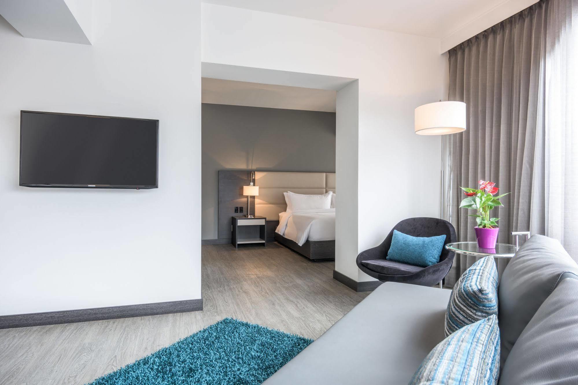 Nh Bogota Urban 26 Royal Otel Dış mekan fotoğraf